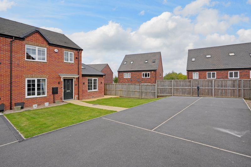 Hewer Court Halfway